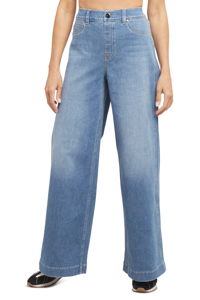 EveryWear Wide Leg Pull-On Jeans, Main, color, STONEWASHED BLUE