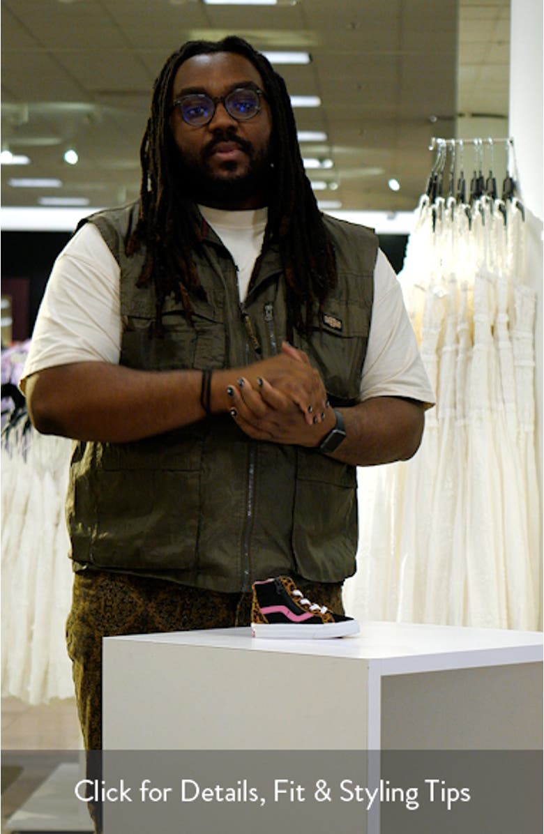 Sk8-Hi Reissue Side Zip Sneaker, sales video thumbnail