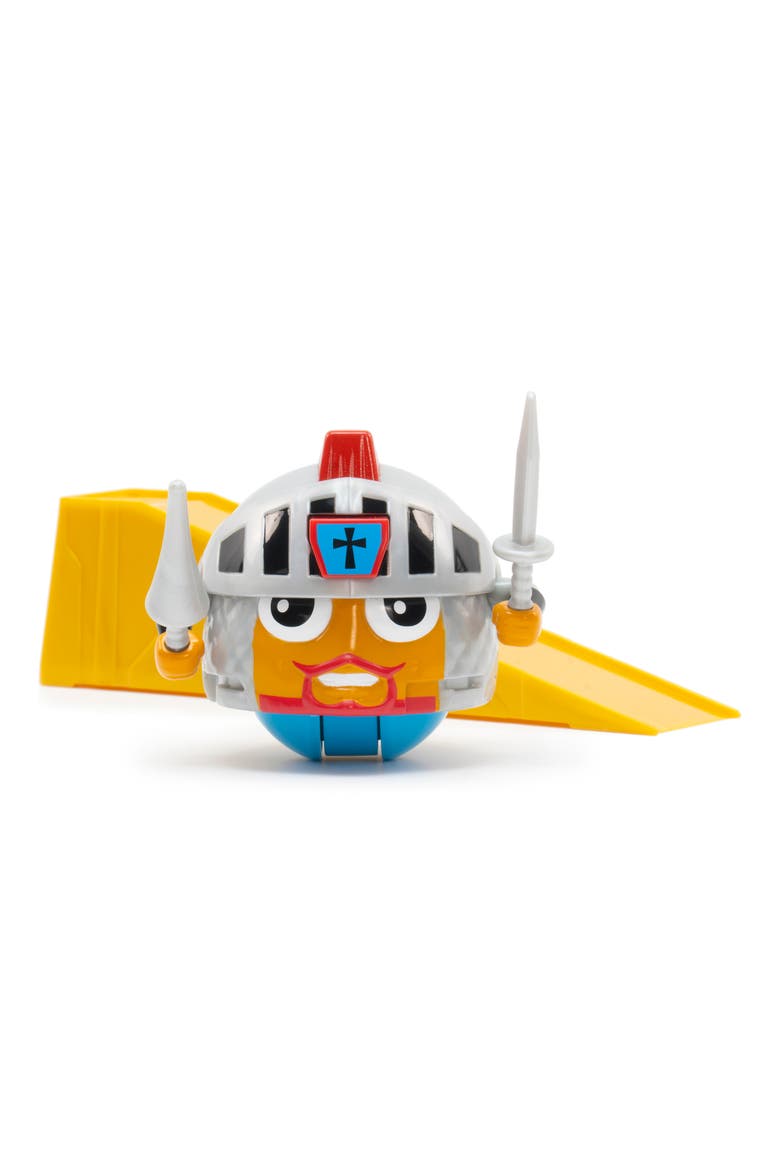 Training Pack Solar Weapon Wielding Toy Knight, Kids 5+, Main, color, Multicolored