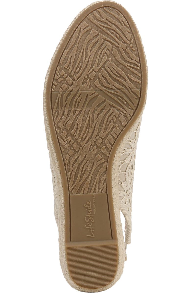 LifeStride Kayden Pump, Alternate, color, Natural