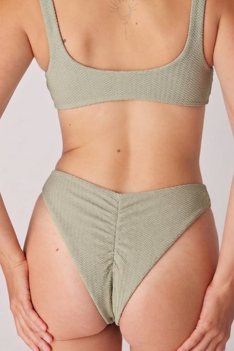 The Sleek Scrunch Bottoms - Ripple, Alternate, color, Soft Olive Ripple