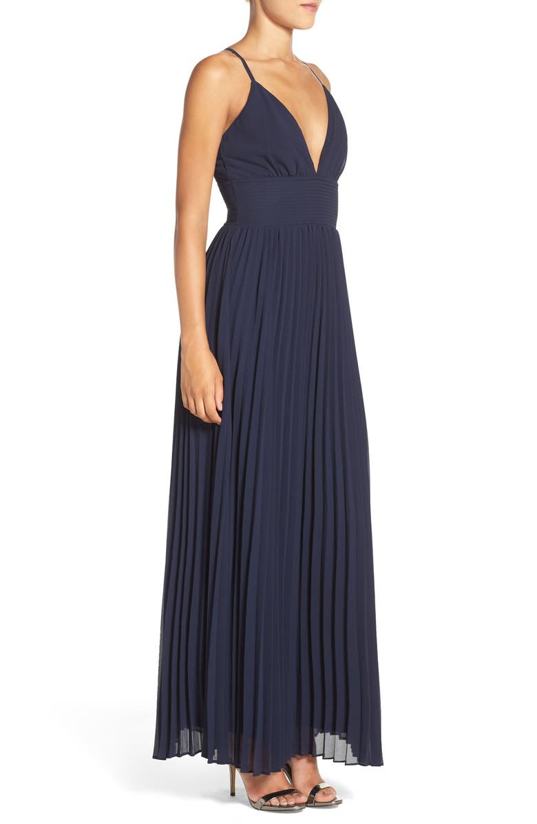 Lulus Plunging V-Neck Pleat Georgette Gown, Alternate, color,
