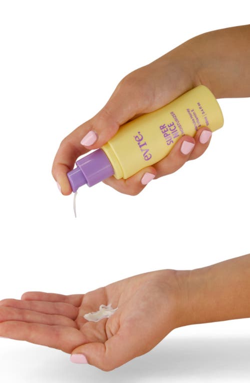 Evre. Super Nice Maunka Honey & Vitamin E Face Moisturizer In Transparent