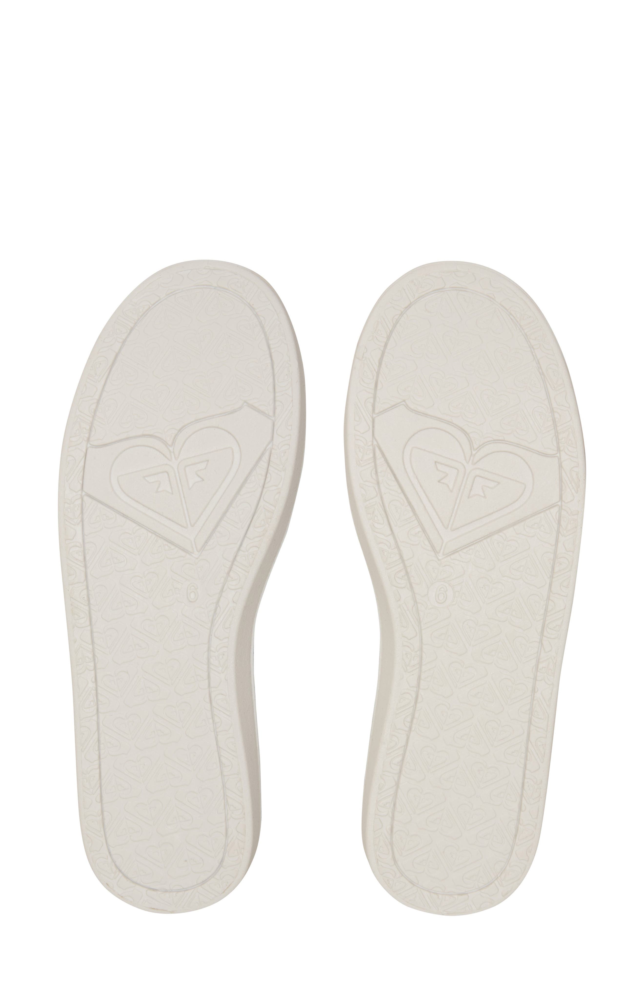 Roxy Minnow VII Slip-On Sneaker, Alternate, color, Navy