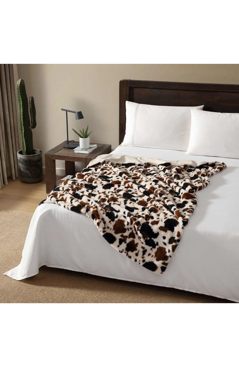 Wrangler Spotted Cow Print Faux Fur Throw Blanket, Alternate, color, Medium/Dark Brown