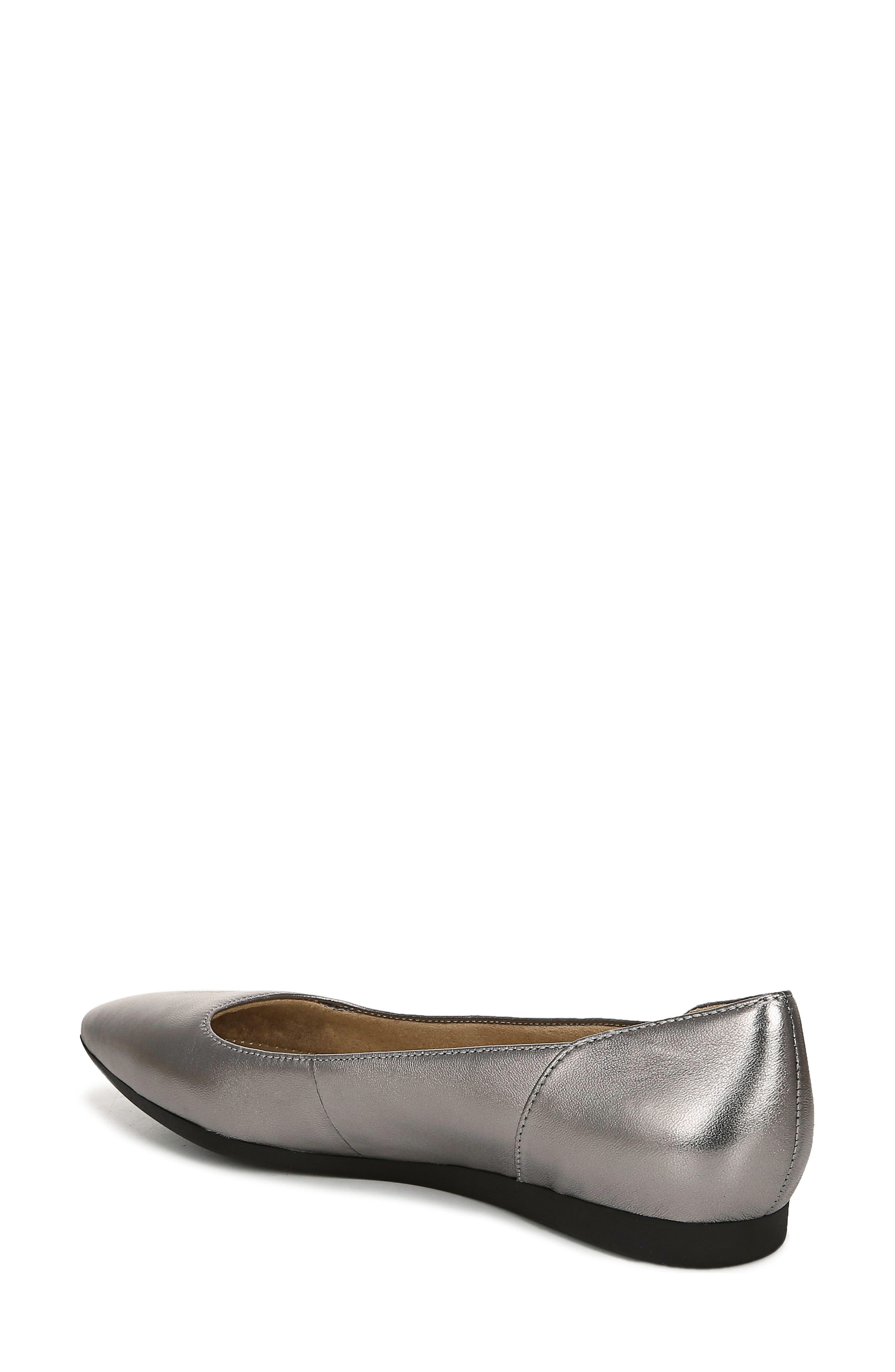 Rayna Flat, Alternate, color, PEWTER METALLIC LEATHER