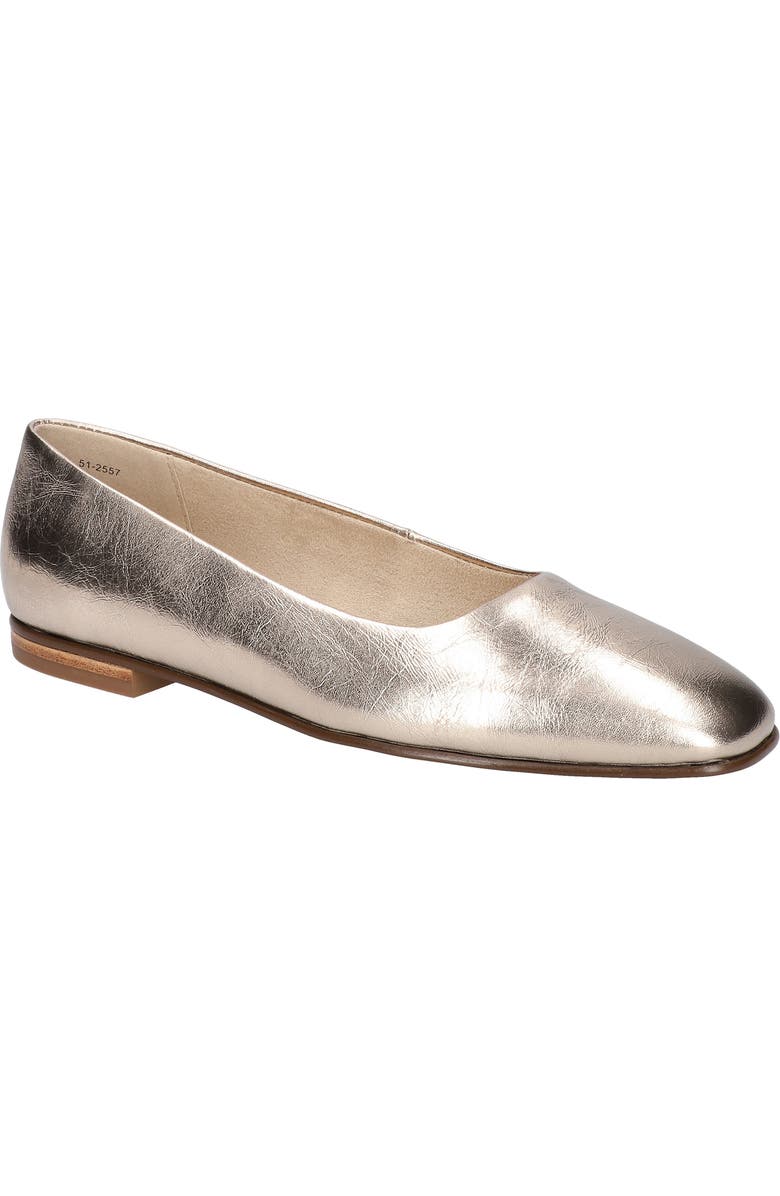 Bella Vita Kimiko Flat, Main, color, Champagne Leather