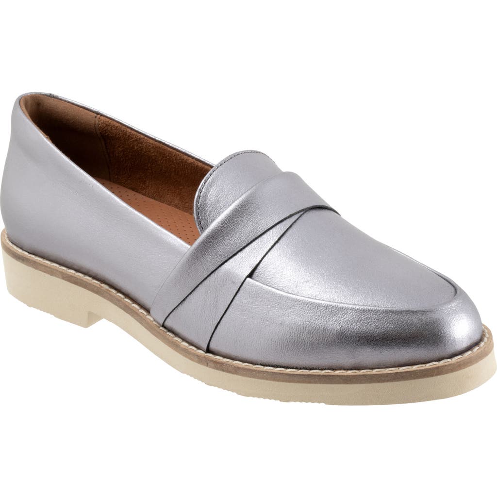 Softwalk ® Walsh Loafer In Pewter