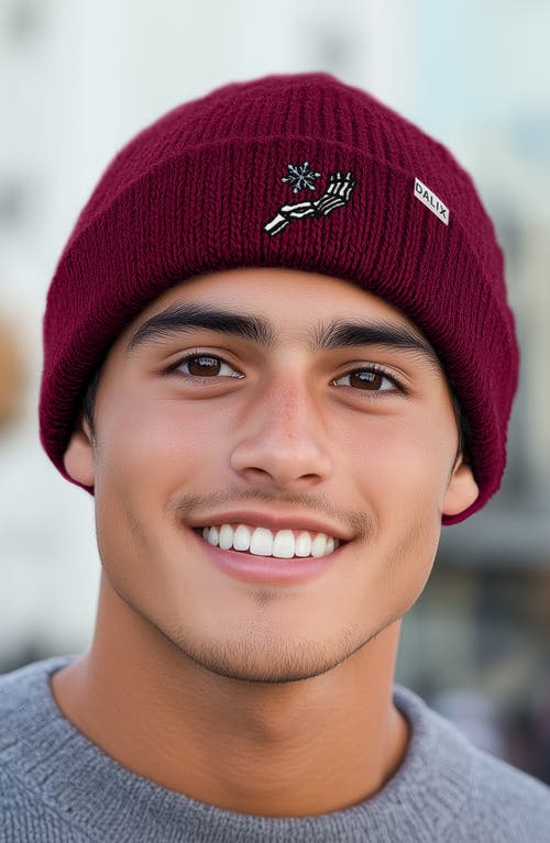 Dalix Chill Touch Beanie In Maroon