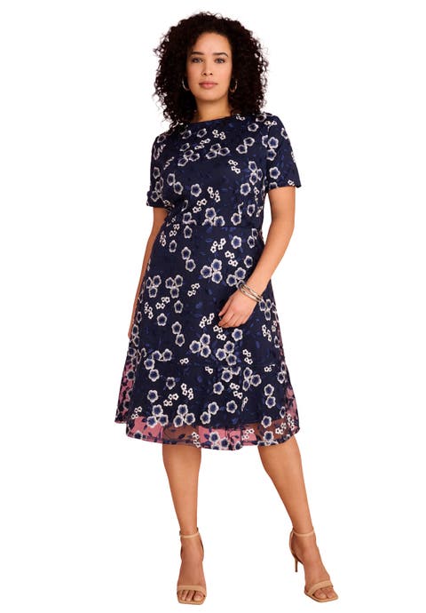 Plus Size Embroidered Mesh Short Sleeve Dress