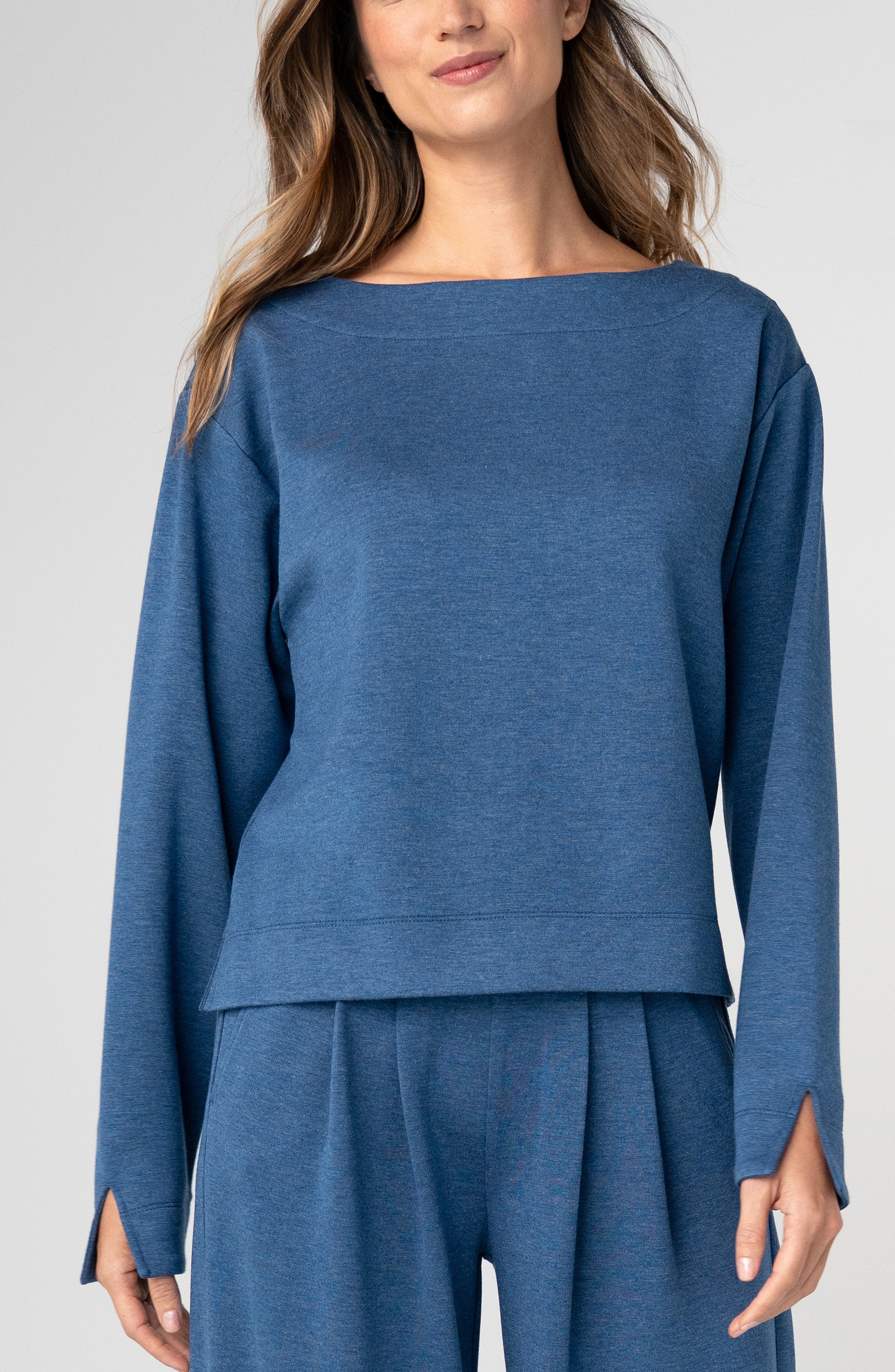 selected HEATHERED NAVY