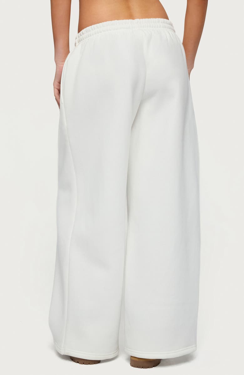 EDIKTED Kamari Low Rise Wide Leg Sweatpants, Alternate, color,