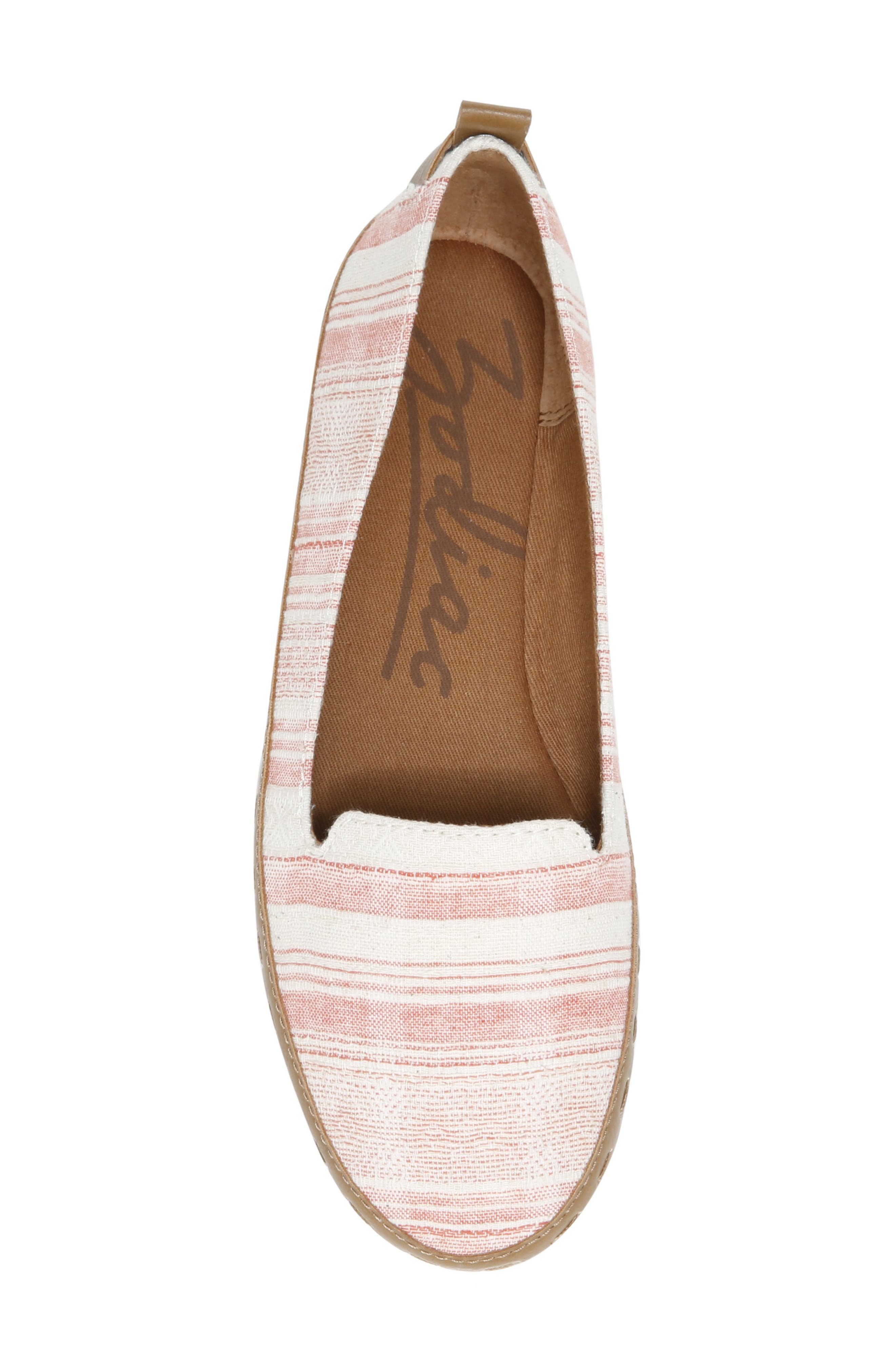 Didi Flat, Alternate, color, RED MULTI FABRIC