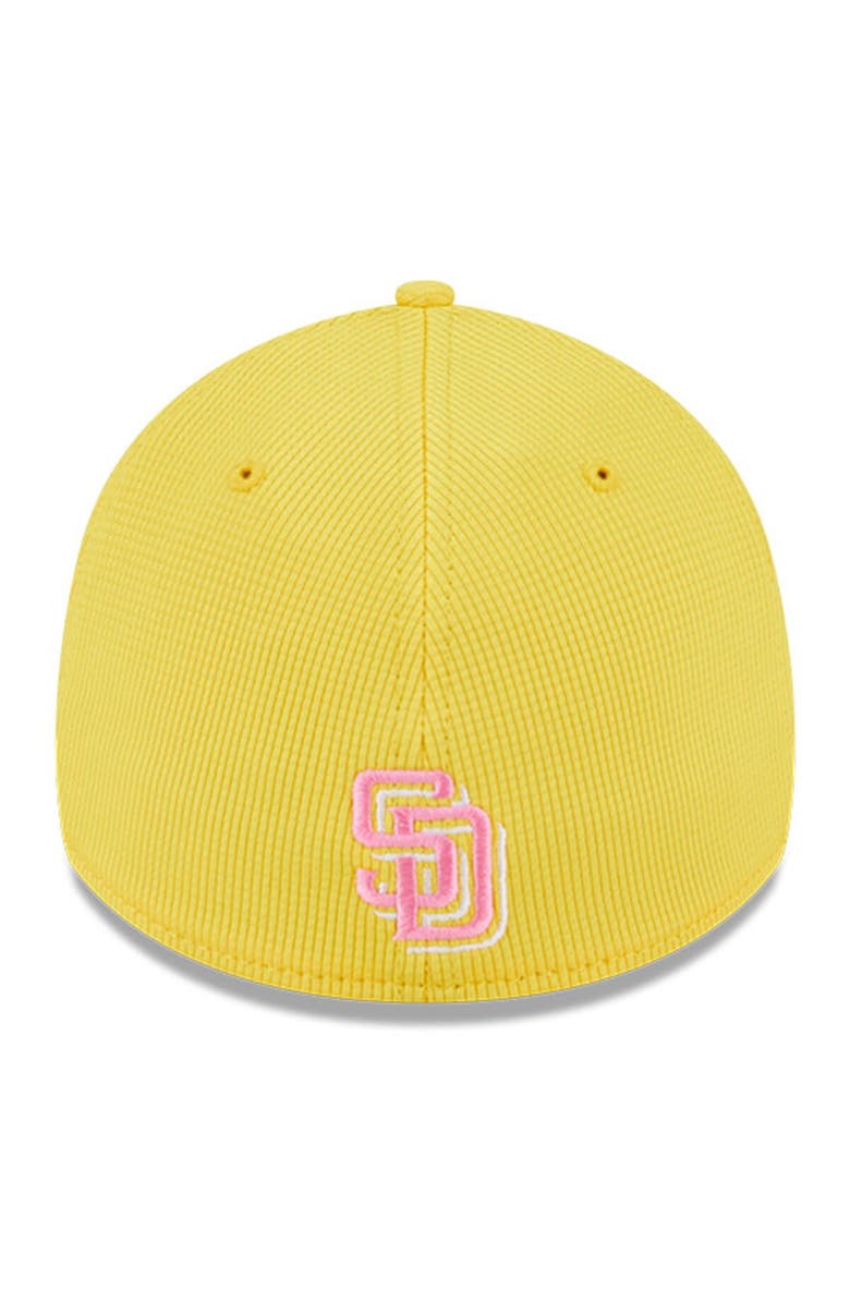 New Era Men's New Era Yellow San Diego Padres City Connect Batting Practice 39THIRTY Flex Hat, Alternate, color, Yellow