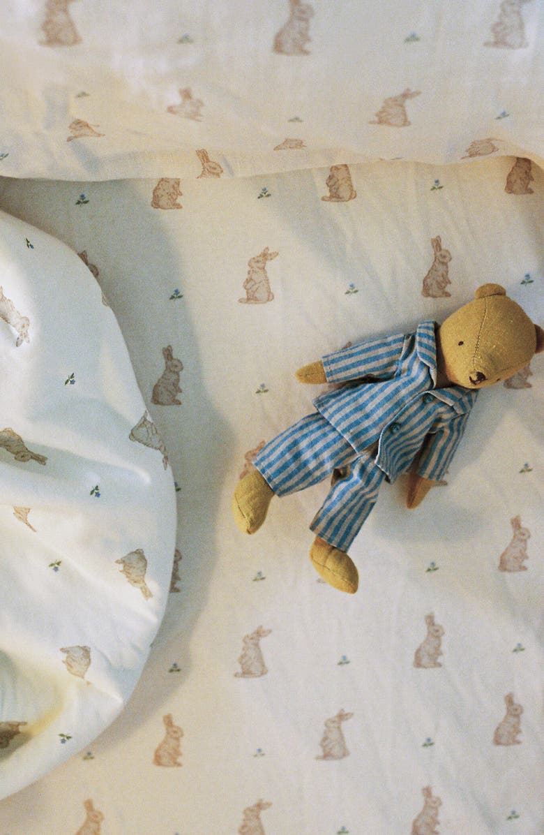 Oilo Print Organic Cotton Muslin Crib Sheet, Alternate, color, Bunnies