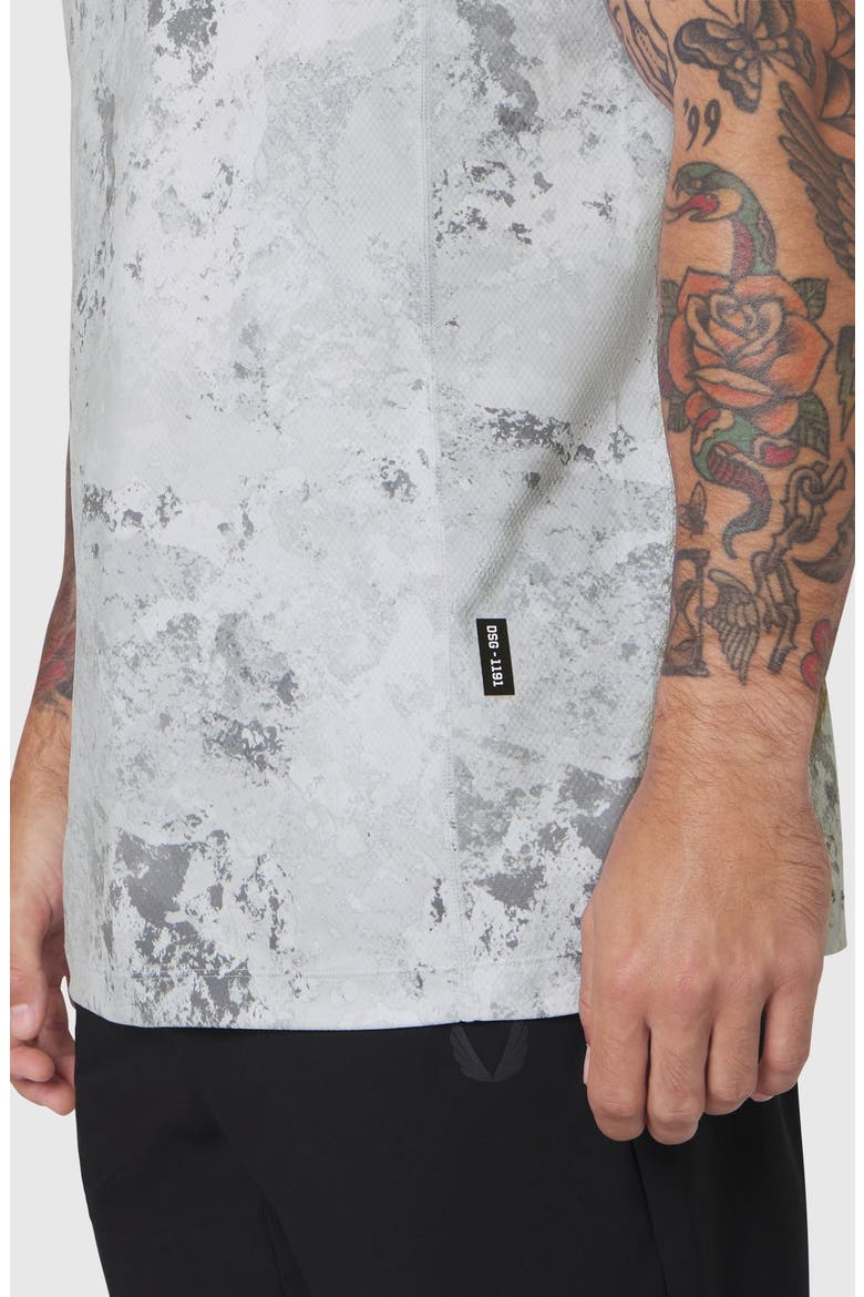 Aerosilver UPF50 Run Tee, Alternate, color, Sedona Snow Camo