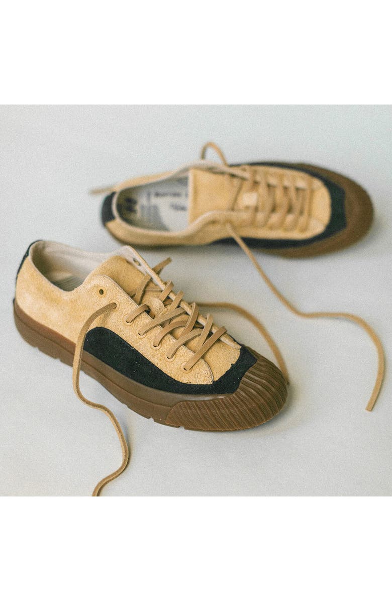 P.F. Flyers Grounder Field-Spec Low Top Suede Sneaker, Alternate, color, Wheat-Gum