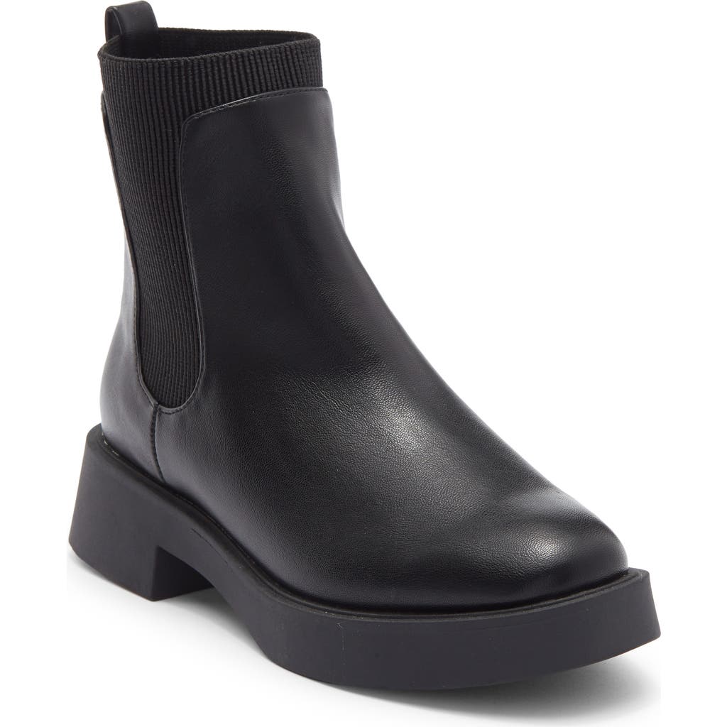Reaction Kenneth Cole Skyee Chelsea Boot In Black