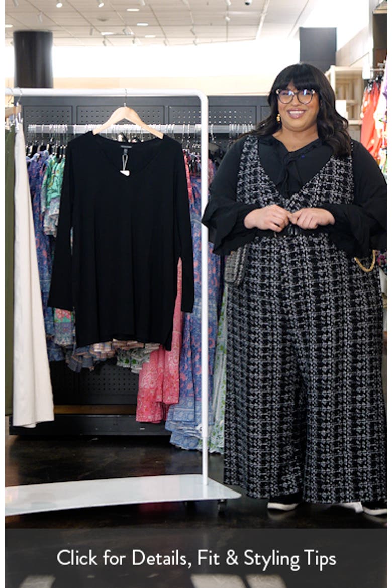 Long Sleeve V-Neck Tunic video
