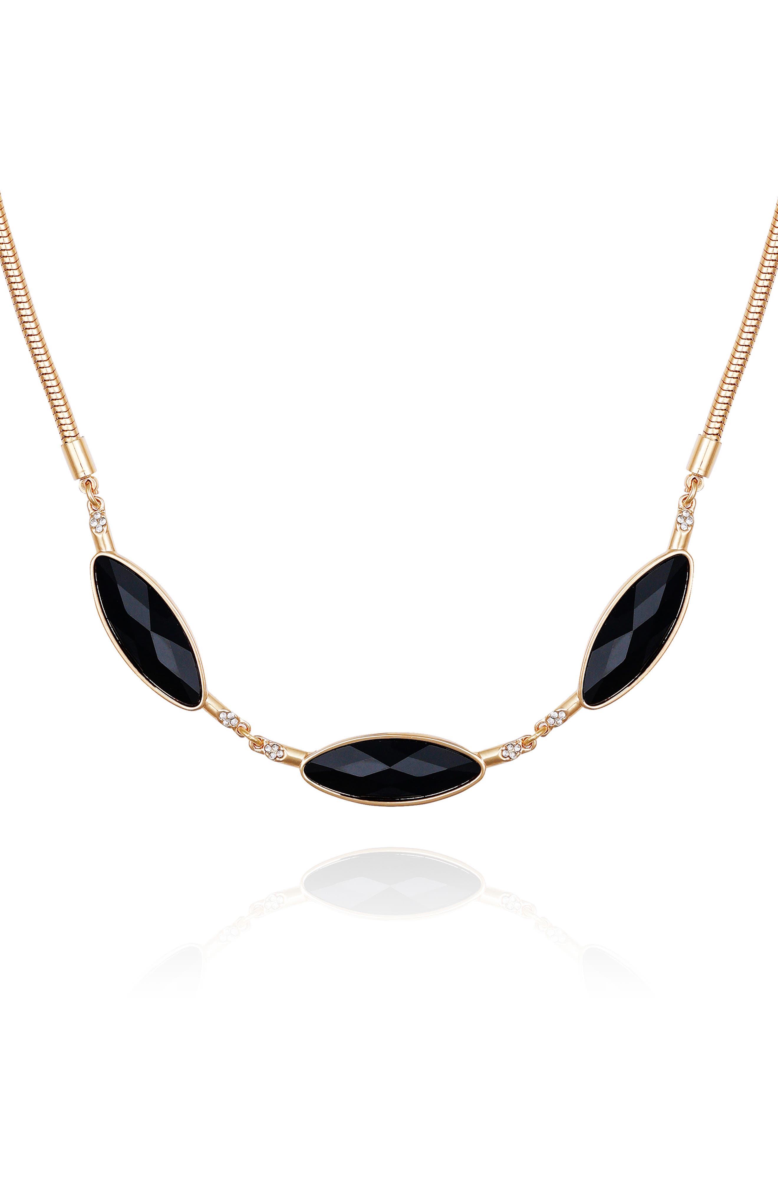 Vince Camuto Oval Necklace