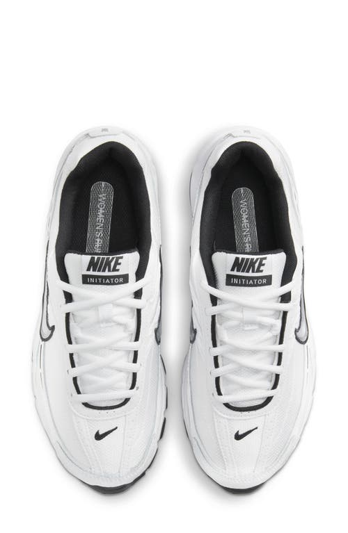 Nike Initiator Sneakers In White And Silver