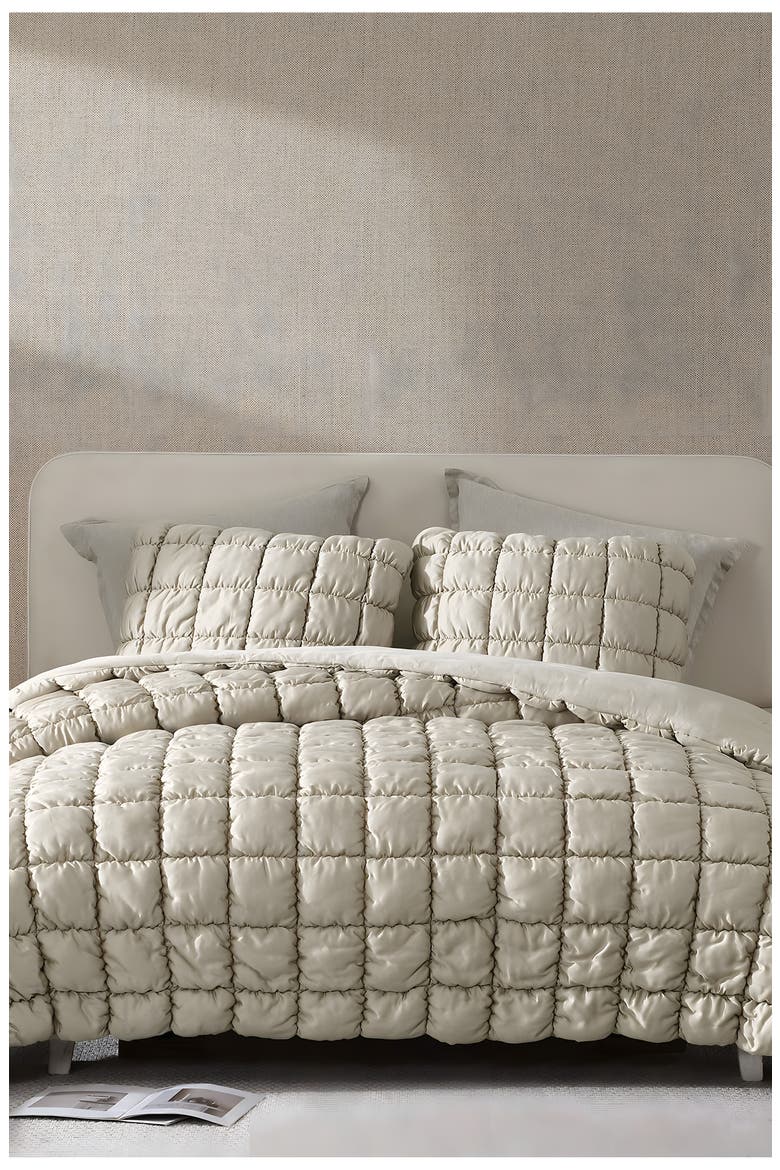 Silky Puff Squares Comforter, Alternate, color, SANDSTONE