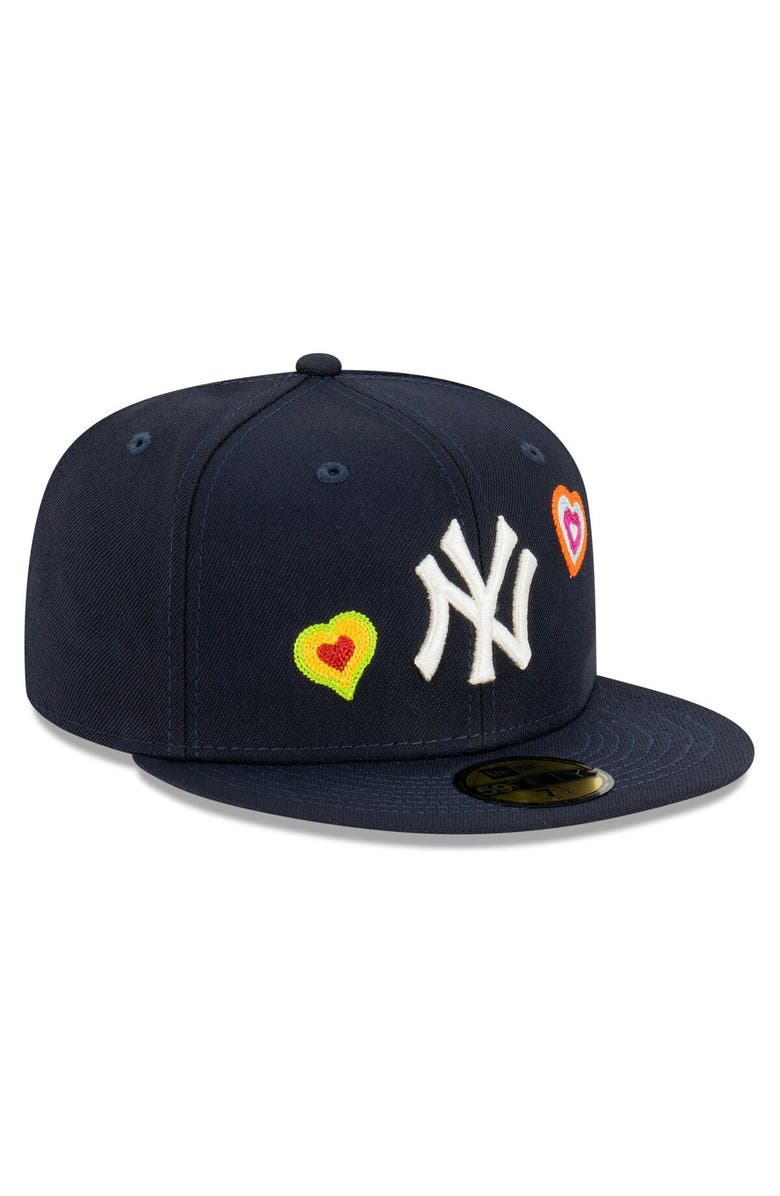 New Era Men's New Era Navy New York Yankees Chain Stitch Heart 59FIFTY Fitted Hat, Alternate, color,
