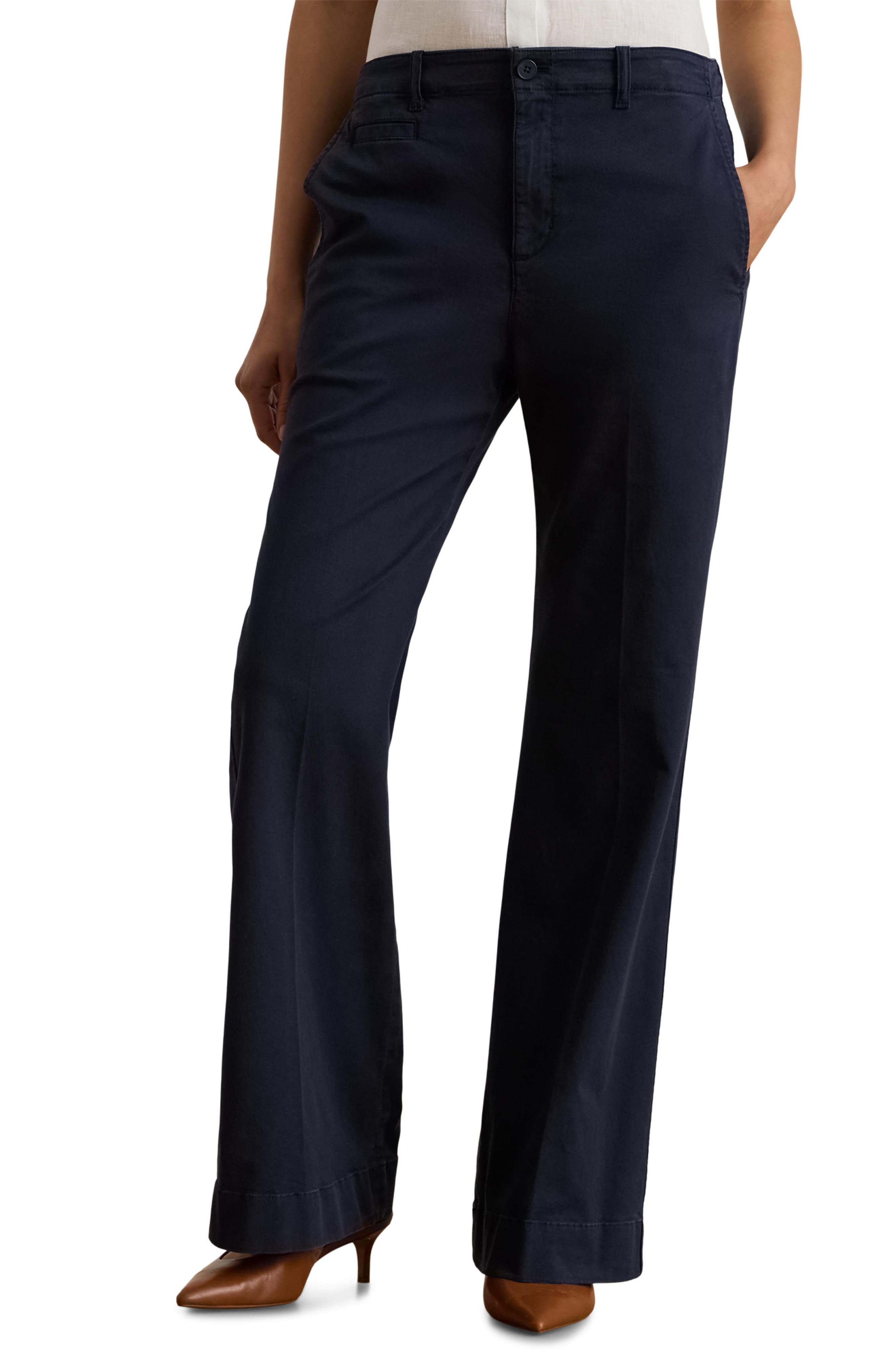 selected LAUREN NAVY