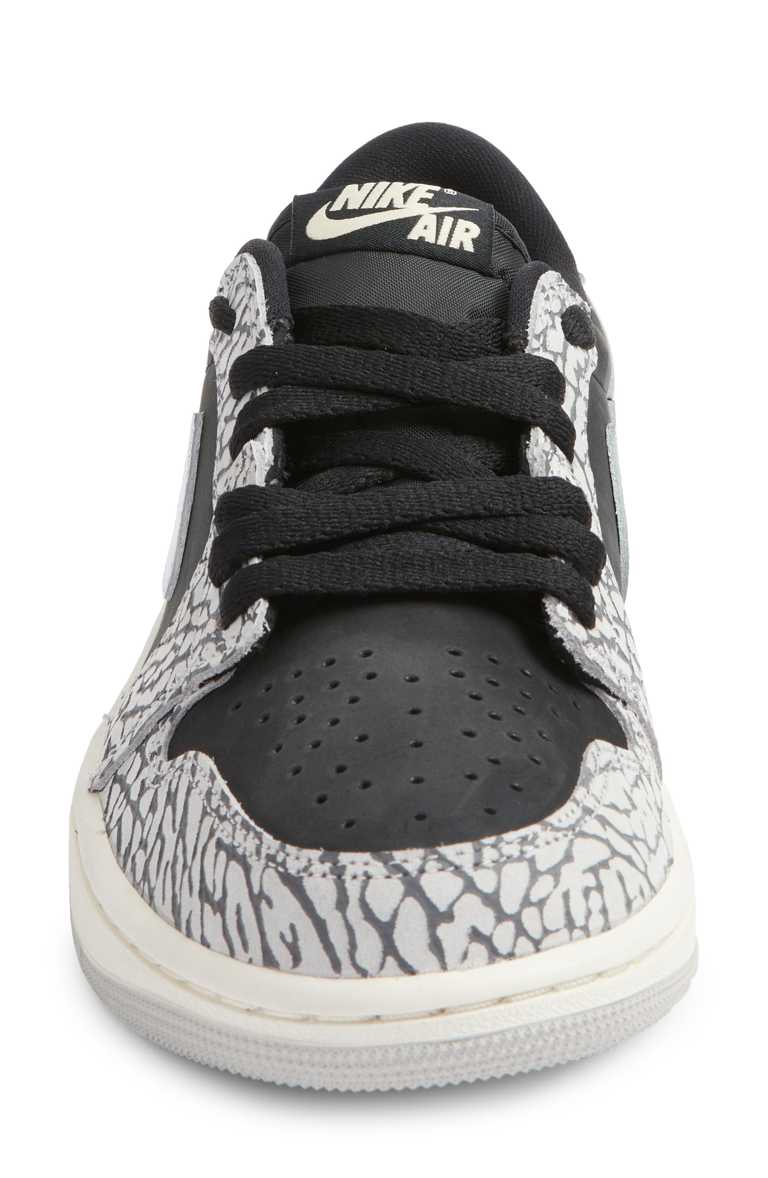 Nike Air Jordan 1 Retro Low OG Sneaker, Alternate, color, 