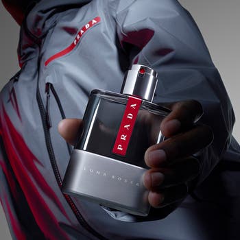 Luna Rossa Carbon Cologne | Prada Beauty Official Site