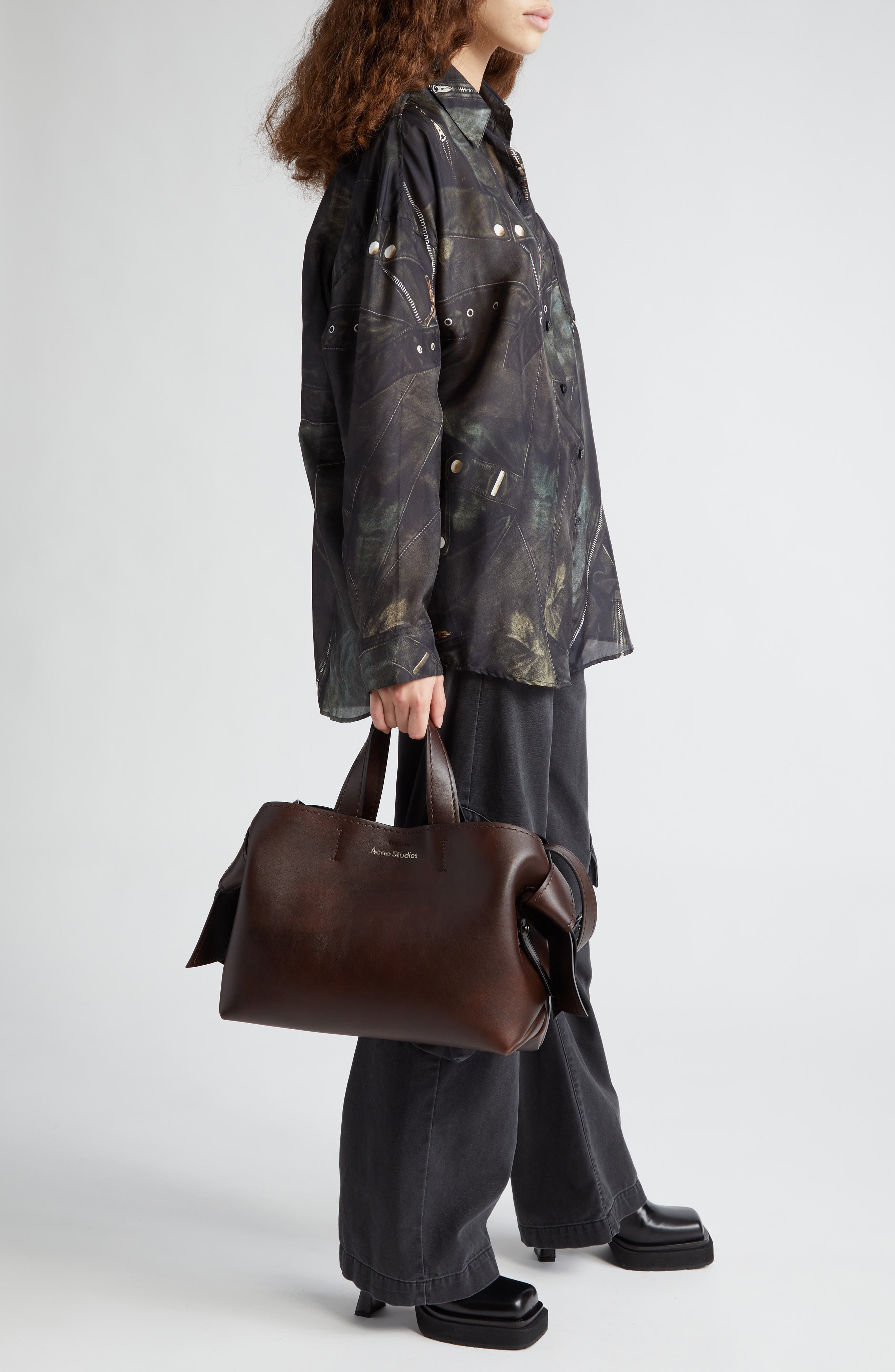 Acne Studios Musubi Leather Tote, Alternate, color, 