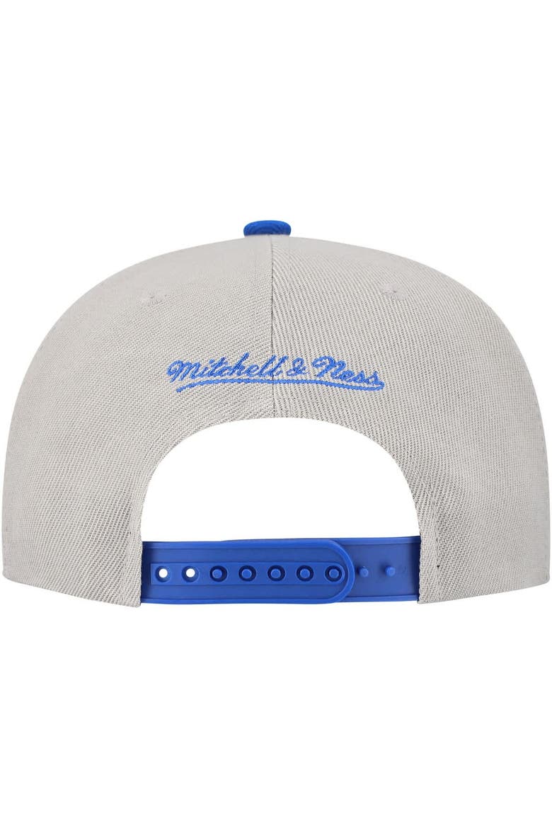 Men's Mitchell & Ness Gray Chicago Cubs Knock Out Panel Snapback Hat, Alternate, color, Gray