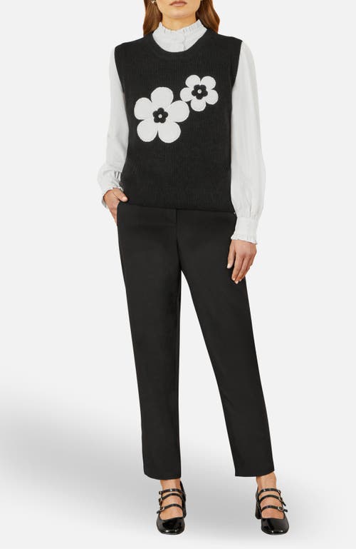 Yumi Tailored Cigarette Pants In Black