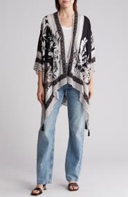 Vince Camuto Tropical Blooms Ruana