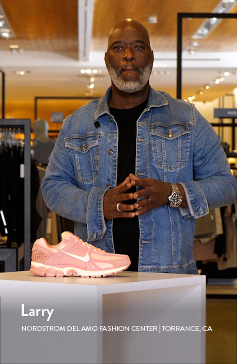 Zoom Vomero 5 Sneaker, sales video thumbnail