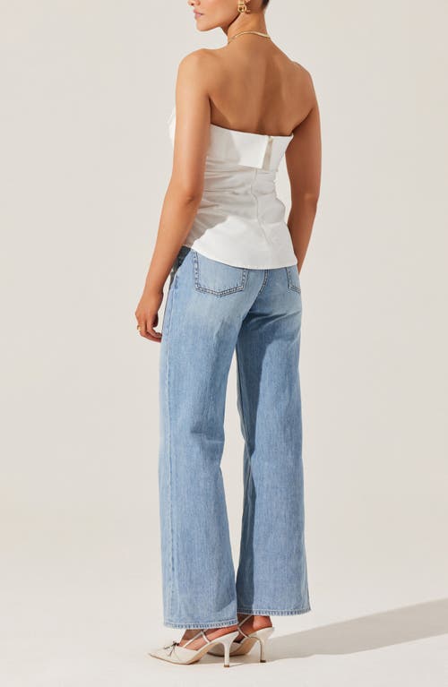 Astr The Label Nessah Strapless In White