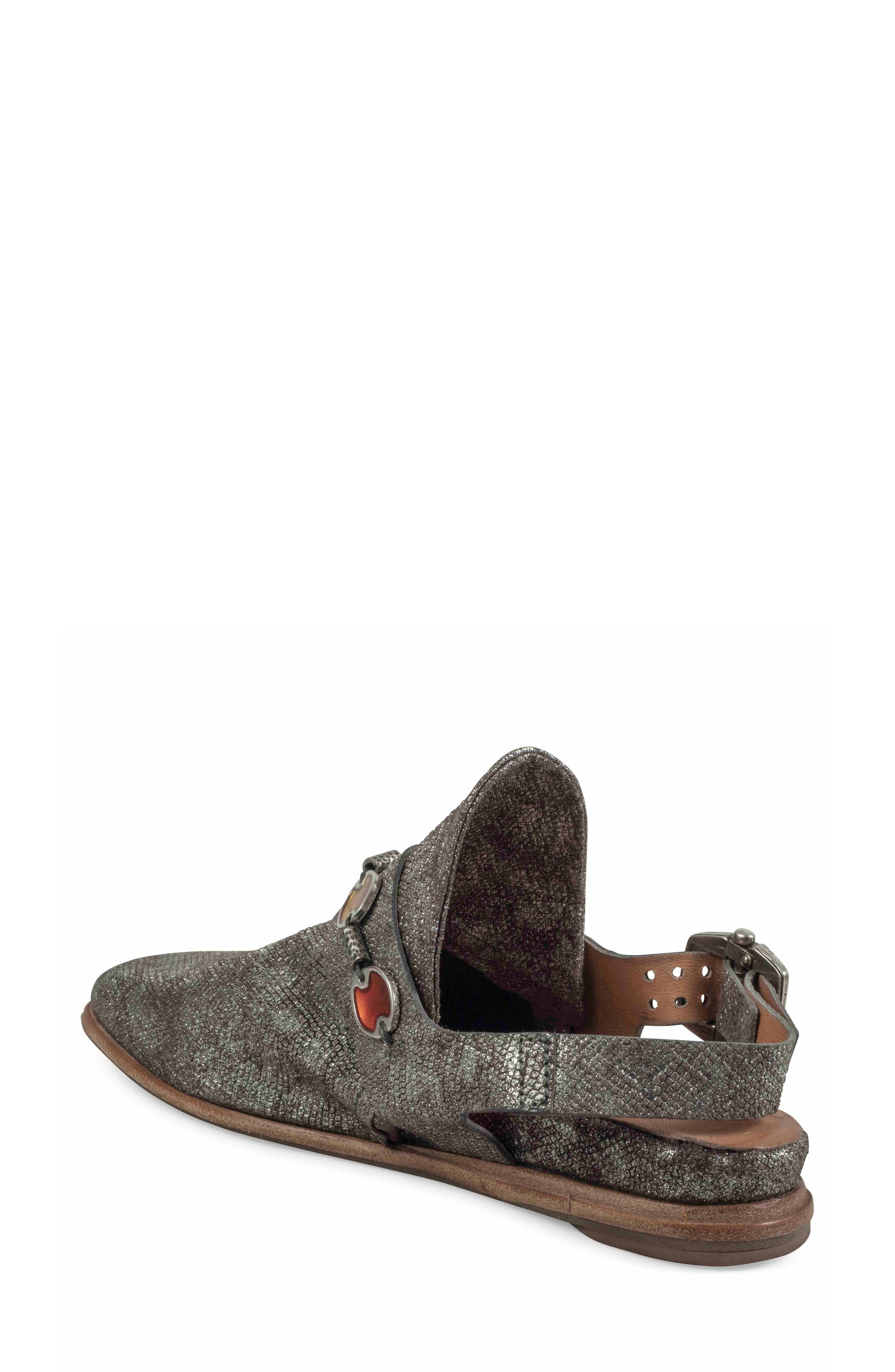 Gallagher Flat, Alternate, color, PEWTER