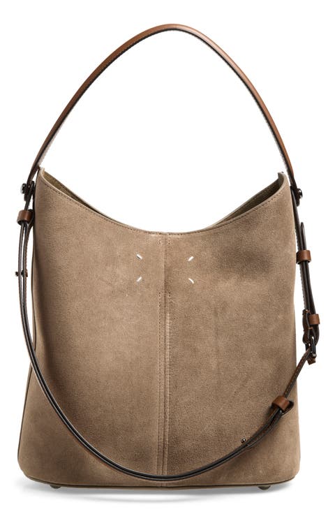 Dress-Age Hobo