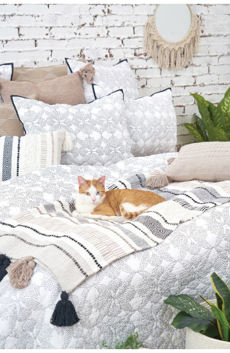 carol & frank Barton Dune Onyx Throw Blanket, Alternate, color, Grey