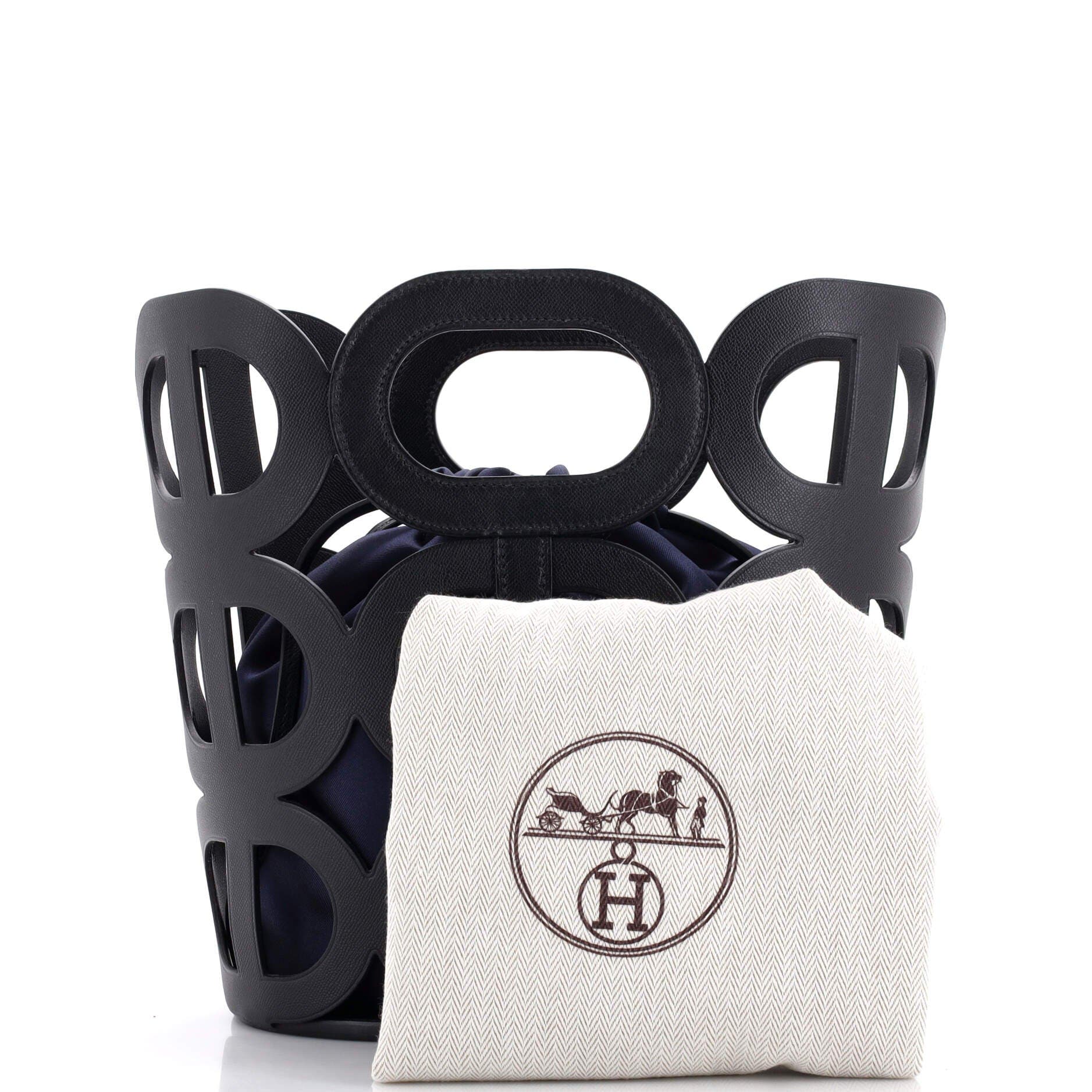 Pre-Owned Hermes Chaine d'Ancre Handbag Madame, Alternate, color, Noir