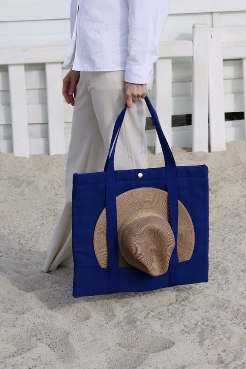Lastelier Parakalo Cotton Canvas Bag In Blue