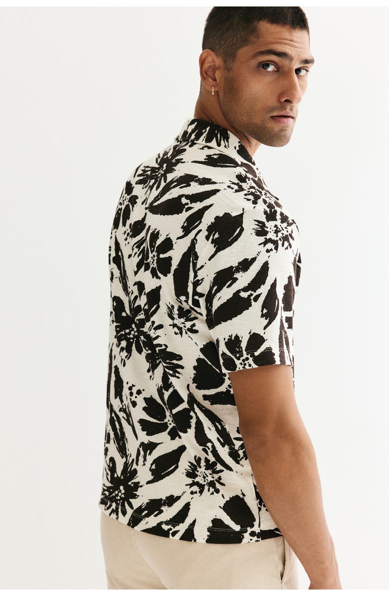 H&M Regular Fit Jacquard Resort Shirt, Alternate, color, White/Floral