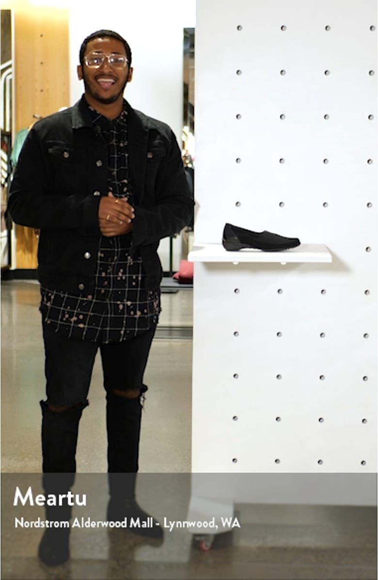 'Traveler' Slip-On, sales video thumbnail