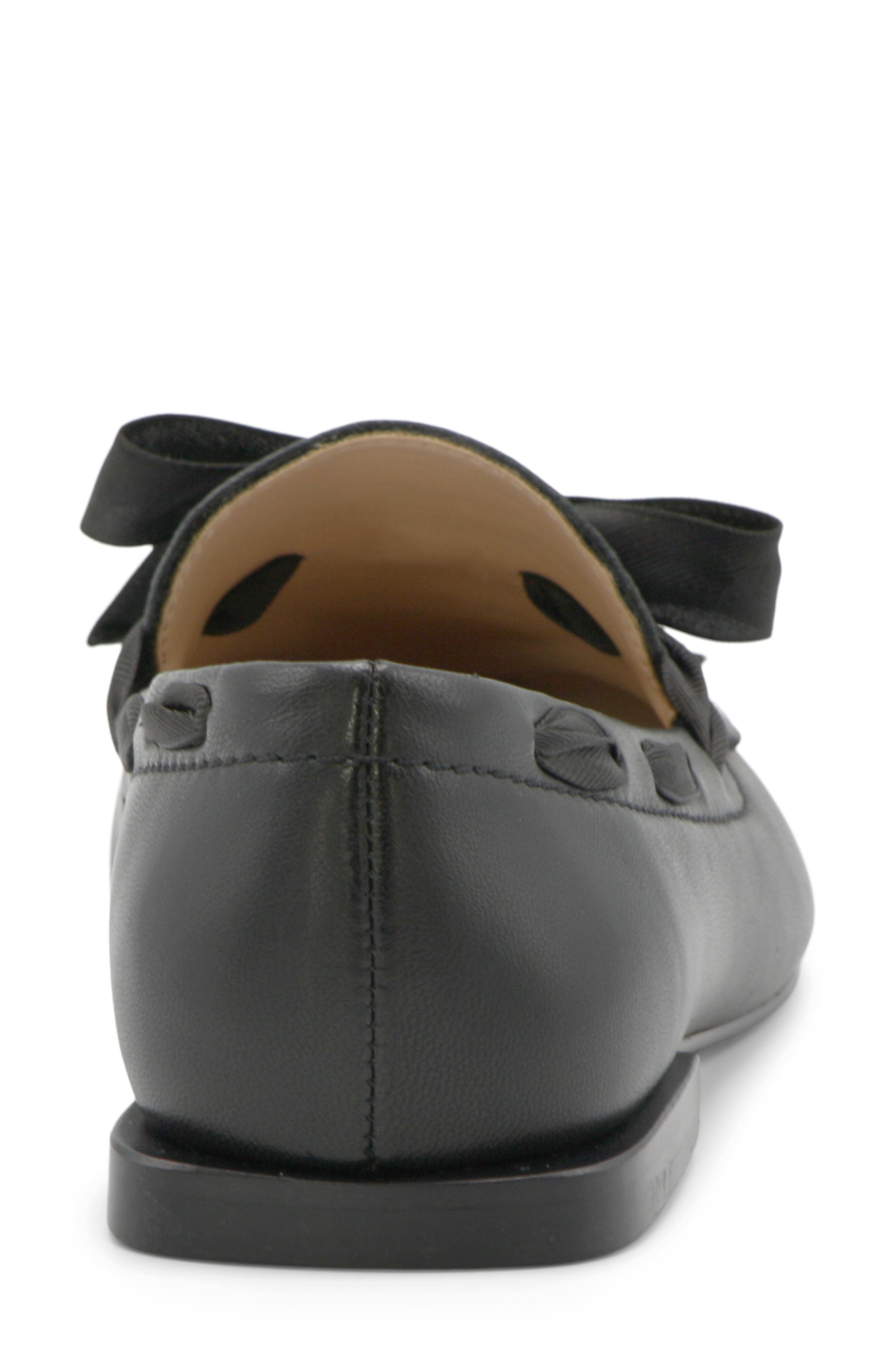 Charles David Izzi Pointed Toe Flat, Alternate, color, Black