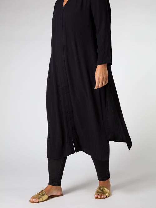 Live Unlimited Crinkle Split Front Longline Tunic In Black