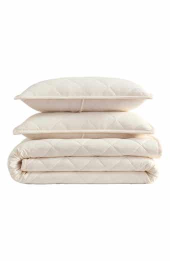 Hendricks Quilt Set
