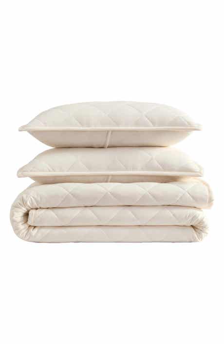 Hendricks Quilt Set