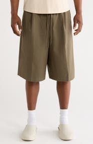 Fear of God Essentials Pleat Front Relaxed Fit Drawstring Cotton Twill Shorts