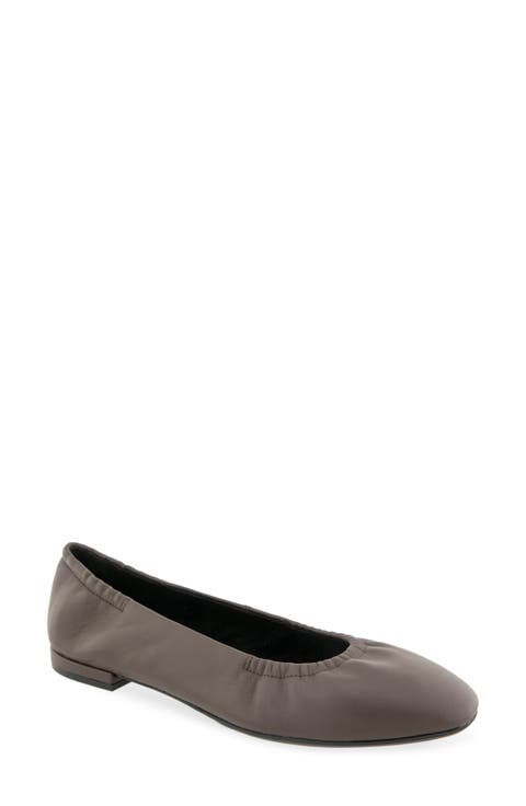 Antonia Flat (Women)