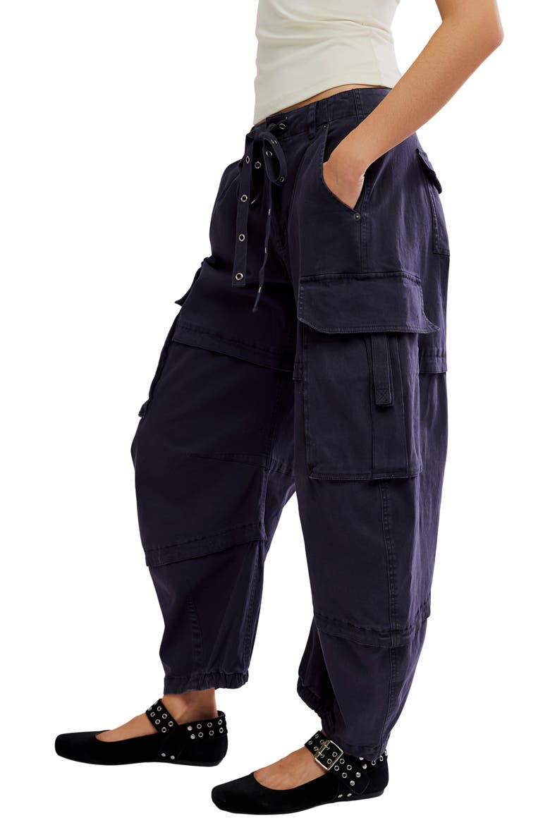 Reef Curved Cargo Twill Pants, Alternate, color, BLACK